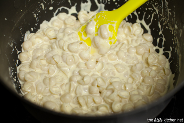 Baked Cauliflower Macaroni & Cheese from thelittlekitchen.net Baked Cauliflower Macaroni & Cheese from thelittlekitchen.net