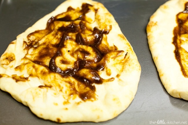 BBQ Chicken Flatbread Pizzas from thelittlekitchen.net BBQ Chicken Flatbread Pizzas from thelittlekitchen.net