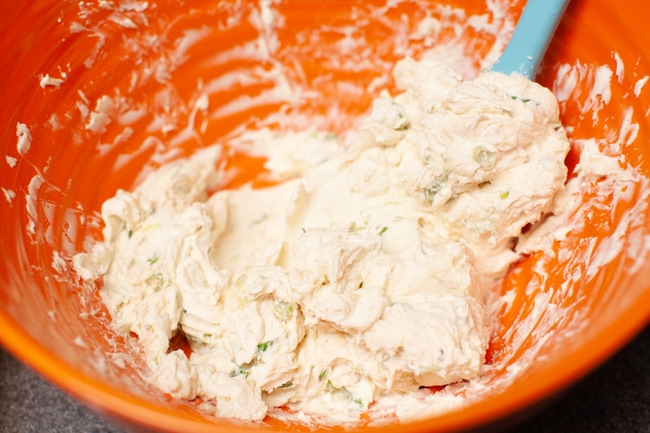 Cheese Ball Recipe from thelittlekitchen.net Cheese Ball Recipe from thelittlekitchen.net