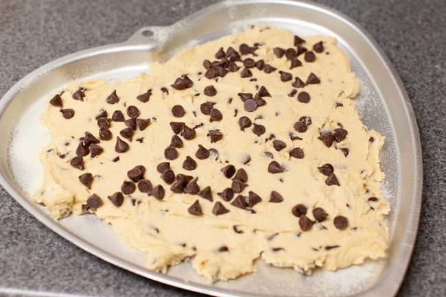 Chocolate Chip Cookie Cake from thelittlekitchen.net