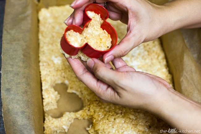 Chocolate-Covered Rice Krispies Treats from thelittlekitchen.net Chocolate-Covered Rice Krispies Treats from thelittlekitchen.net
