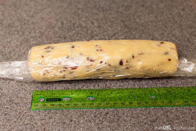 Cranberry White Chocolate Shortbread Cookies from thelittlekitchen.net Cranberry White Chocolate Shortbread Cookies from thelittlekitchen.net