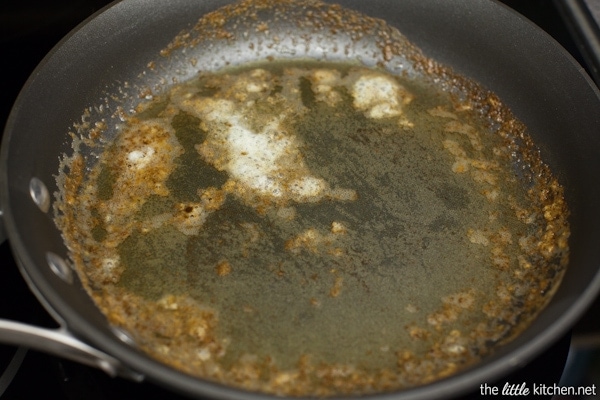 Fried Banana Milkshake from thelittlekitchen.net Fried Banana Milkshake from thelittlekitchen.net