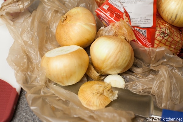 Beer Battered Vidalia Onion Petals from thelittlekitchen.net Beer Battered Vidalia Onion Petals from thelittlekitchen.net