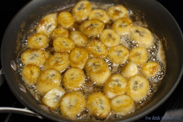 Doughnuts topped with Grilled Bananas, Cream Cheese Icing and Nutella Doughnuts topped with Grilled Bananas, Cream Cheese Icing and Nutella from thelittlekitchen.net