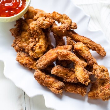 So easy to make and flavorful...this is an elevated fried chicken! Garlic and Thyme Fried Chicken Fingers from thelittlekitchen.net