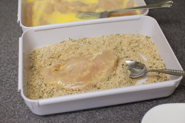 Lemon & Thyme Chicken with Buttered Egg Noodles from thelittlekitchen.net Lemon & Thyme Chicken with Buttered Egg Noodles from thelittlekitchen.net