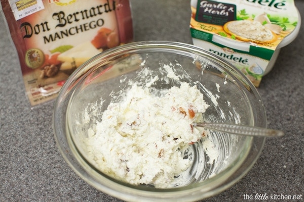 Orange Marmalade Garlic & Herb Cheesy Appetizer Puffs with Bacon Orange Marmalade Garlic & Herb Cheesy Appetizer Puffs with Bacon