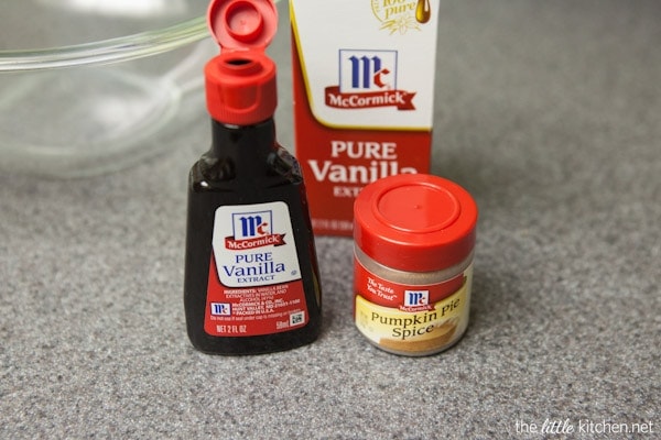 Mini Buttermilk Pumpkin Pie Spice Donuts from thelittlekitchen.net Mini Buttermilk Pumpkin Pie Spice Donuts from thelittlekitchen.net