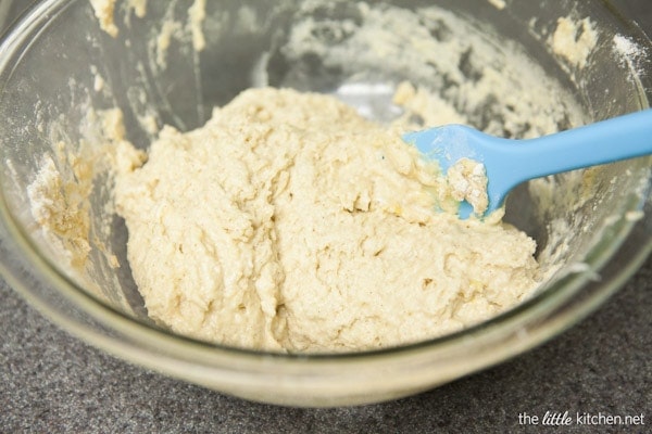 Mini Buttermilk Pumpkin Pie Spice Donuts from thelittlekitchen.net Mini Buttermilk Pumpkin Pie Spice Donuts from thelittlekitchen.net