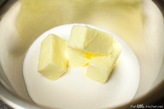 Orange Bundt Cake with Dark Chocolate Ganache from thelittlekitchen.net Orange Bundt Cake with Dark Chocolate Ganache from thelittlekitchen.net