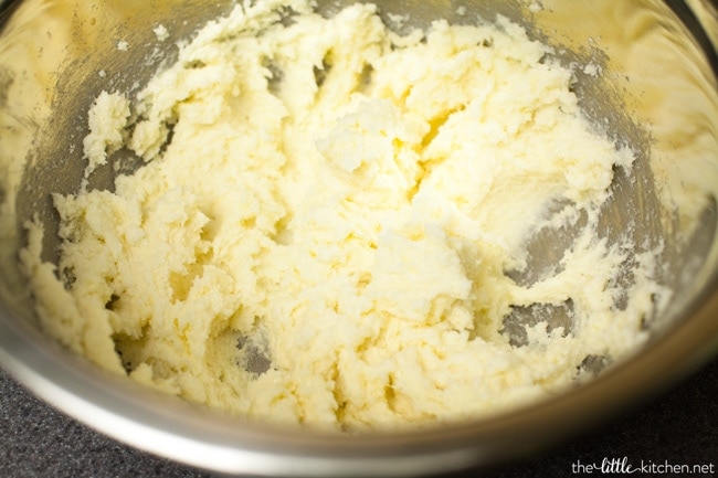 orange-bundt-cake-chocolate-ganache-the-little-kitchen-0744 orange-bundt-cake-chocolate-ganache-the-little-kitchen-0744