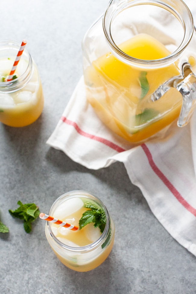 Orange Mint Tea from thelittlekitchen.net overhead view of orange mint tea