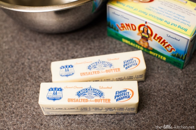 Peanut Butter Cookie Cups with Dark Chocolate Ganache from thelittlekitchen.net Peanut Butter Cookie Cups with Dark Chocolate Ganache from thelittlekitchen.net