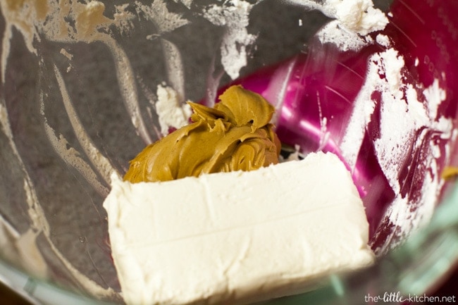 Peanut Butter Mousse Pie from thelittlekitchen.net Peanut Butter Mousse Pie from thelittlekitchen.net