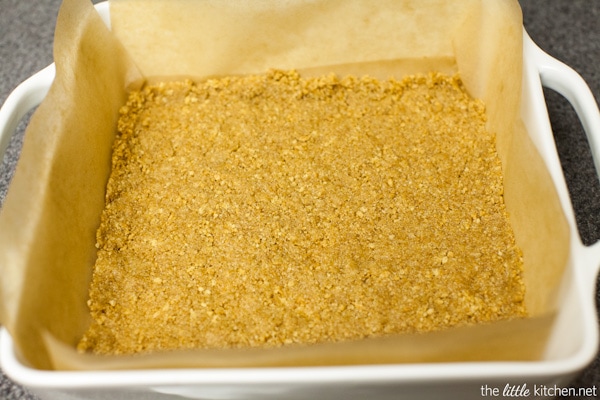 Peanut Butter S'mores Cookie Bars from thelittlekitchen.net Peanut Butter S'mores Cookie Bars from thelittlekitchen.net