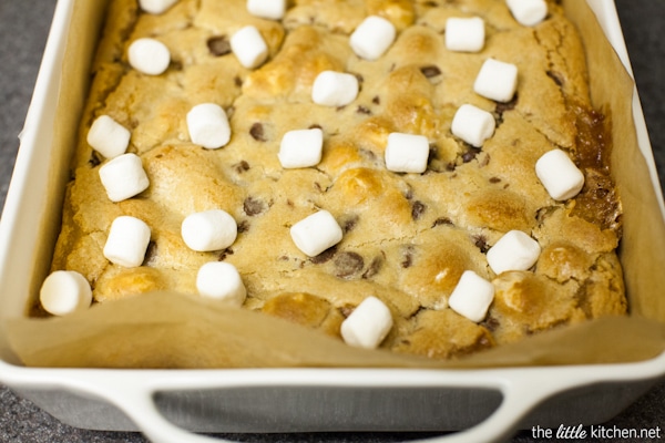 Peanut Butter S'mores Cookie Bars from thelittlekitchen.net Peanut Butter S'mores Cookie Bars from thelittlekitchen.net