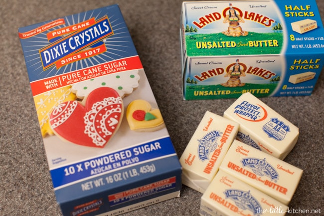 Heart-Shaped Pink Velvet Bundt Cake from thelittlekitchen.net Heart-Shaped Pink Velvet Bundt Cake from thelittlekitchen.net