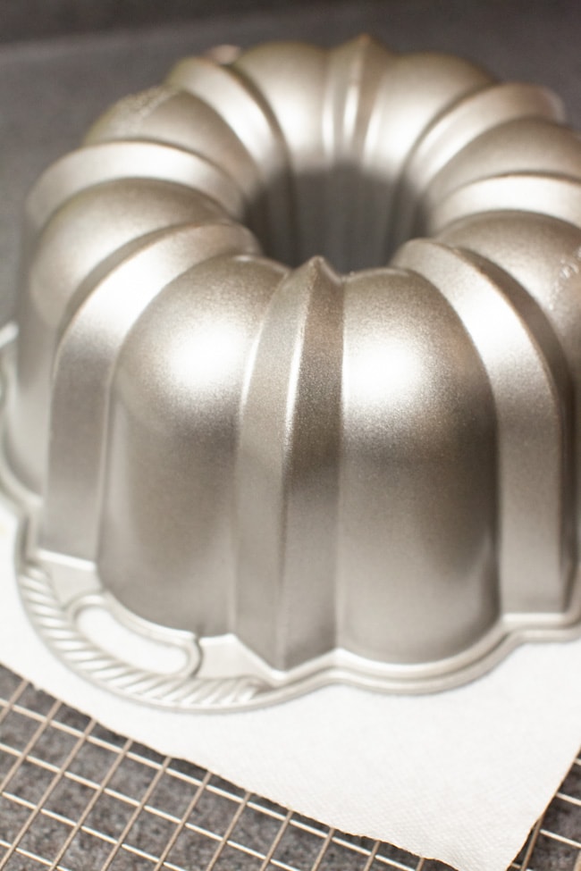 Rainbow Bundt Cake from thelittlekitchen.net Bundt cake pan