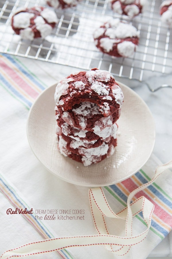 Red Velvet Cream Cheese Crinkle Cookies from thelittlekitchen.net Red Velvet Cream Cheese Crinkle Cookies from thelittlekitchen.net