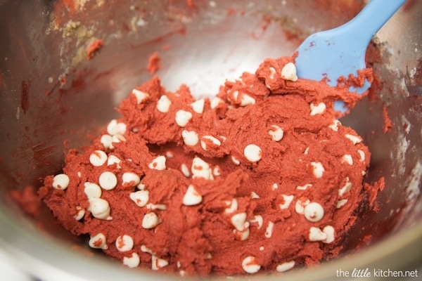 Red Velvet White Chocolate Chip Cookie Dough Truffles from thelittlekitchen.net Red Velvet White Chocolate Chip Cookie Dough Truffles from thelittlekitchen.net