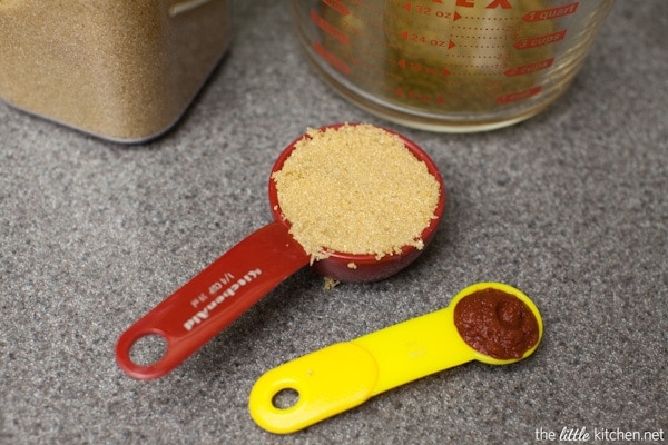 Slow Cooker BBQ Pulled Pork from thelittlekitchen.net Slow Cooker BBQ Pulled Pork from thelittlekitchen.net