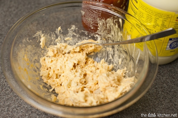 Spicy Crab Wonton Nachos from thelittlekitchen.net Spicy Crab Wonton Nachos from thelittlekitchen.net