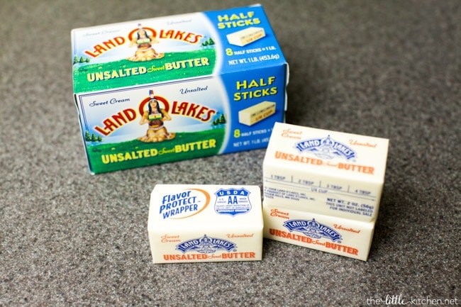 Strawberry Chocolate Hand Pies from thelittlekitchen.net Strawberry Chocolate Hand Pies from thelittlekitchen.net