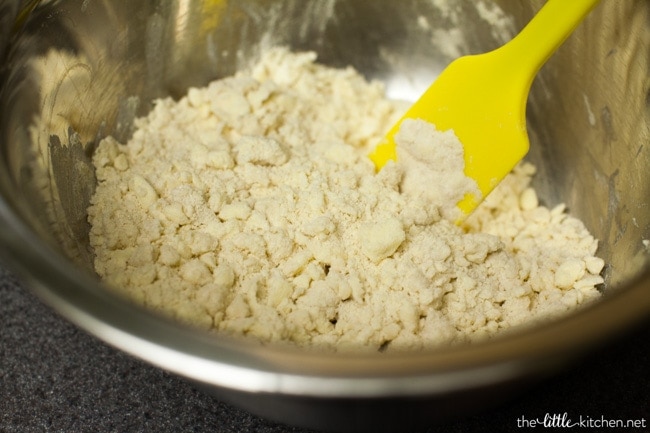 Strawberry Chocolate Hand Pies from thelittlekitchen.net Strawberry Chocolate Hand Pies from thelittlekitchen.net
