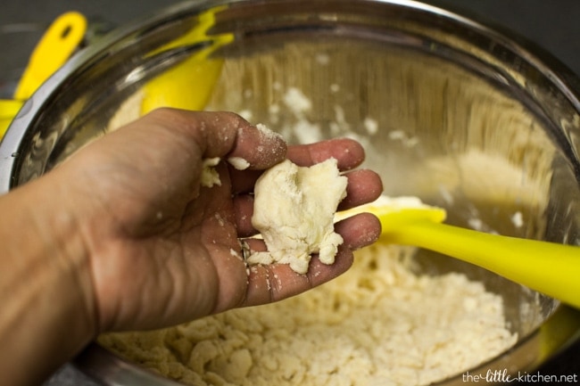 Strawberry Chocolate Hand Pies from thelittlekitchen.net Strawberry Chocolate Hand Pies from thelittlekitchen.net