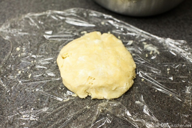 Strawberry Chocolate Hand Pies from thelittlekitchen.net Strawberry Chocolate Hand Pies from thelittlekitchen.net
