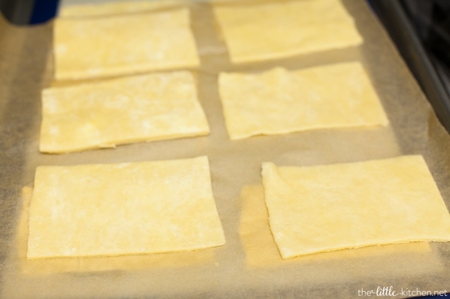 Strawberry Chocolate Hand Pies from thelittlekitchen.net Strawberry Chocolate Hand Pies from thelittlekitchen.net