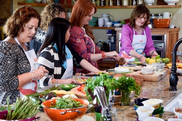 toast-bar-the-little-kitchen toast-bar-the-little-kitchen
