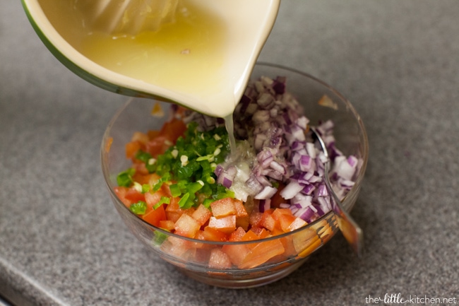 Totchos with a fried egg on top! from thelittlekitchen.net Totchos with a fried egg on top! from thelittlekitchen.net