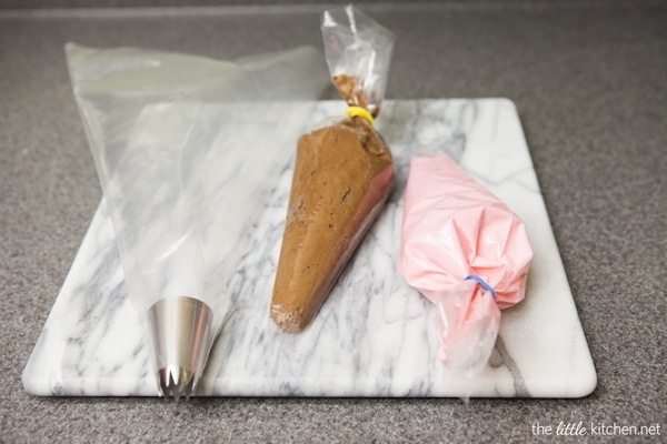 triple-chocolate-cupcakes-with-pink-chocolate-swirled-frosting-the-little-kitchen-6099 Triple Chocolate Cupcakes with Pink & Chocolate Swirled Frosting from thelittlekitchen.net