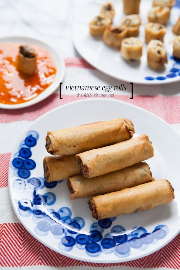 Vietnamese Egg Rolls from thelittlekitchen.net Vietnamese Egg Rolls from thelittlekitchen.net