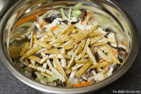 Vietnamese Egg Rolls from thelittlekitchen.net Vietnamese Egg Rolls from thelittlekitchen.net