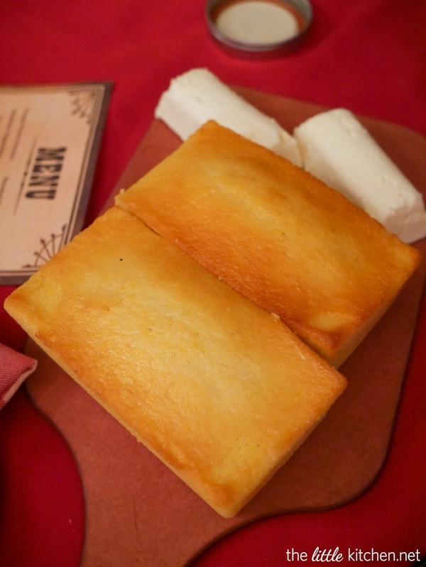 Walt Disney World Hoop Dee Doo Walt Disney World Hoop Dee Doo